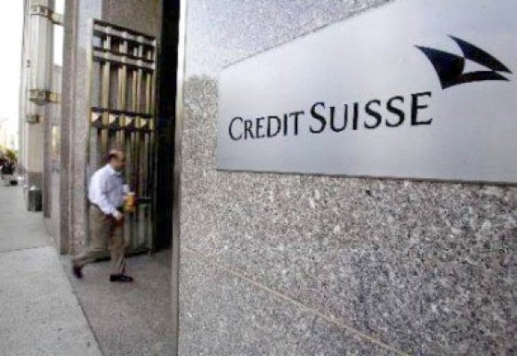Concedieri masive în băncile elveţiene